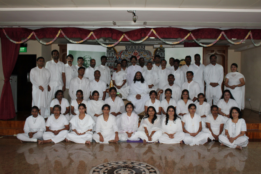 21 Divine Souls with Guru Mahan